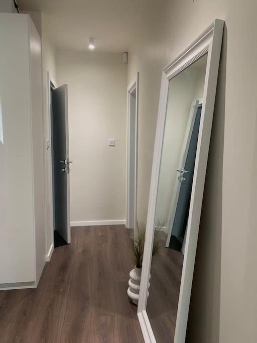 New Luxury Furnished Apartment - Beach, Varna Center & Fast Wi-Fi المظهر الخارجي الصورة